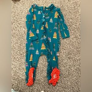 Posh peanut footie
